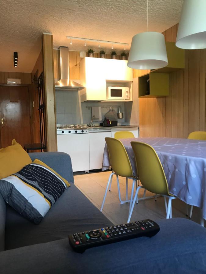 Apartamento Le Volpi Marilleva 1400 Mezzana  Exterior foto